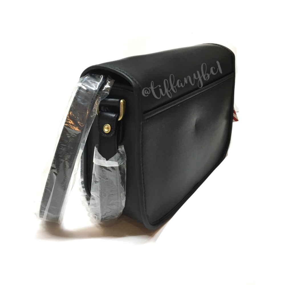 Soft Front Flap Shoulder Bag Faux Leather Black - Picture 6 of 15